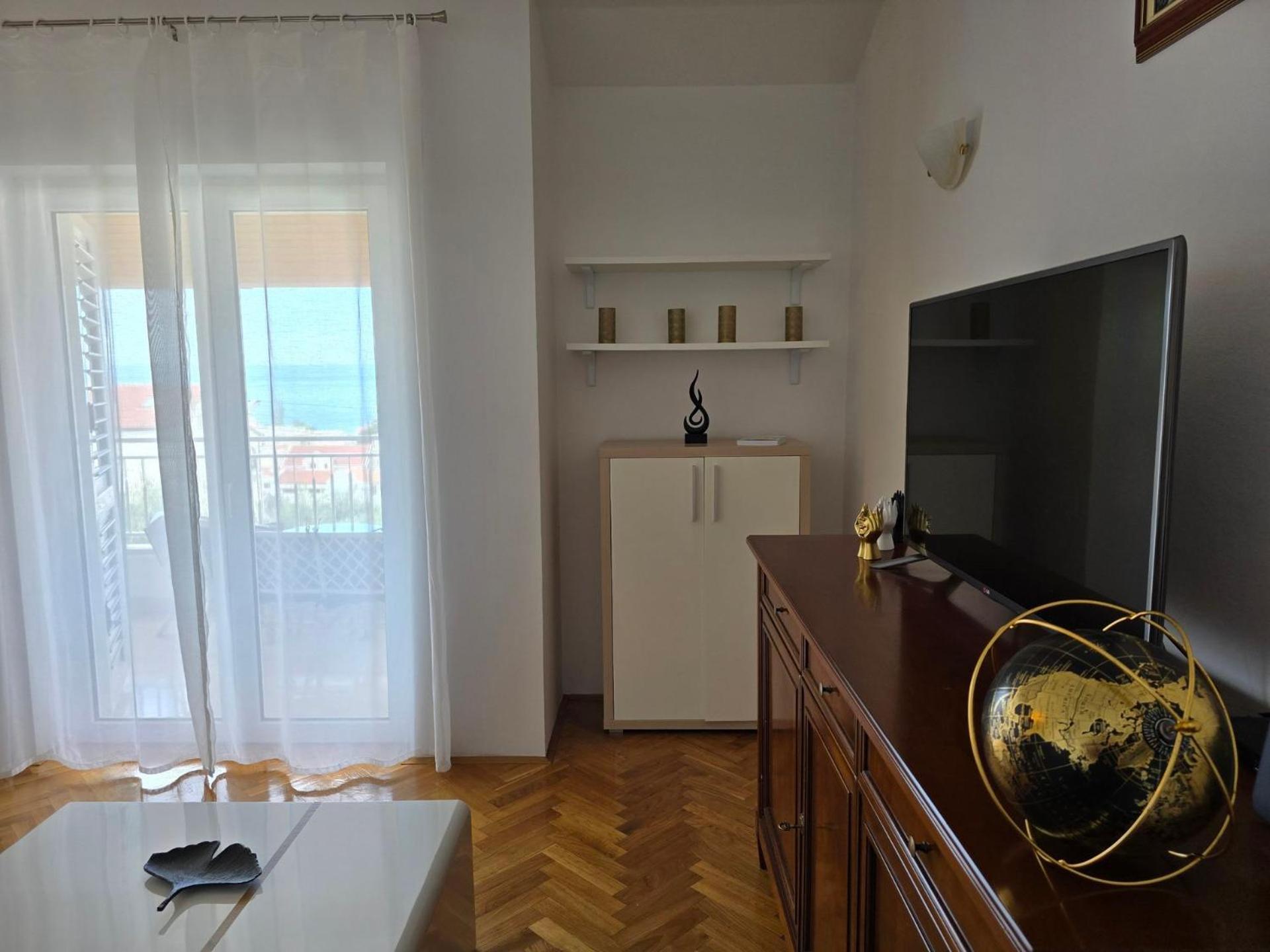 Apartment Huanita 普罗马尼亚 外观 照片